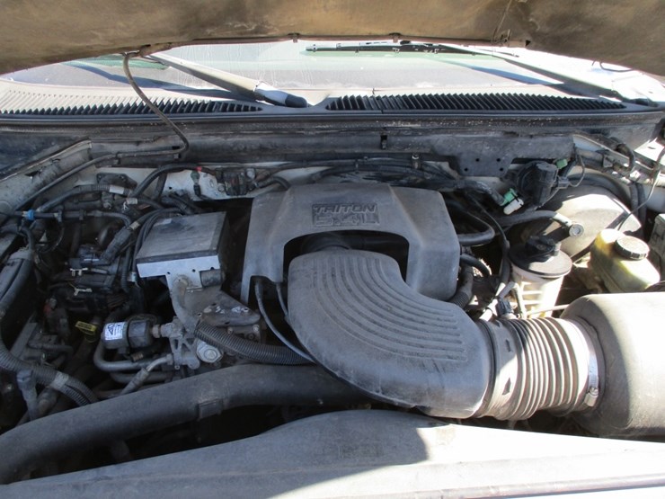 2004-ford-f150-image-5