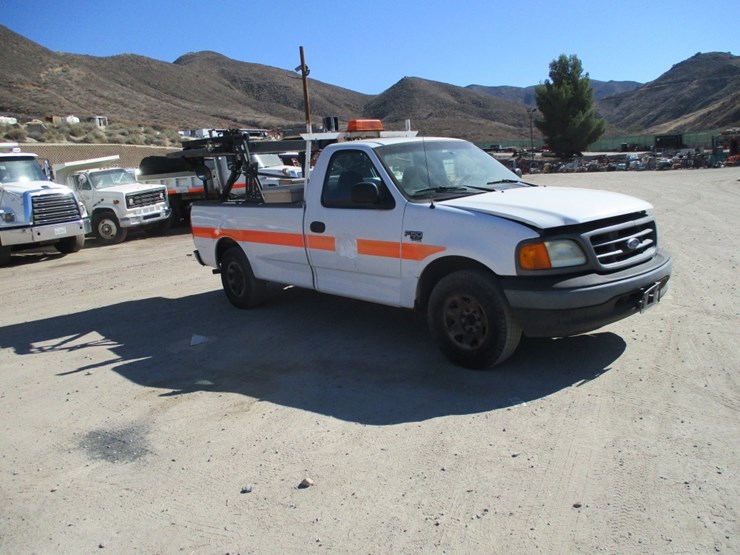 2004-ford-f150-image-2
