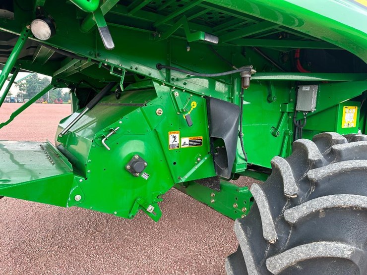 2007-john-deere-9860-sts-image-18