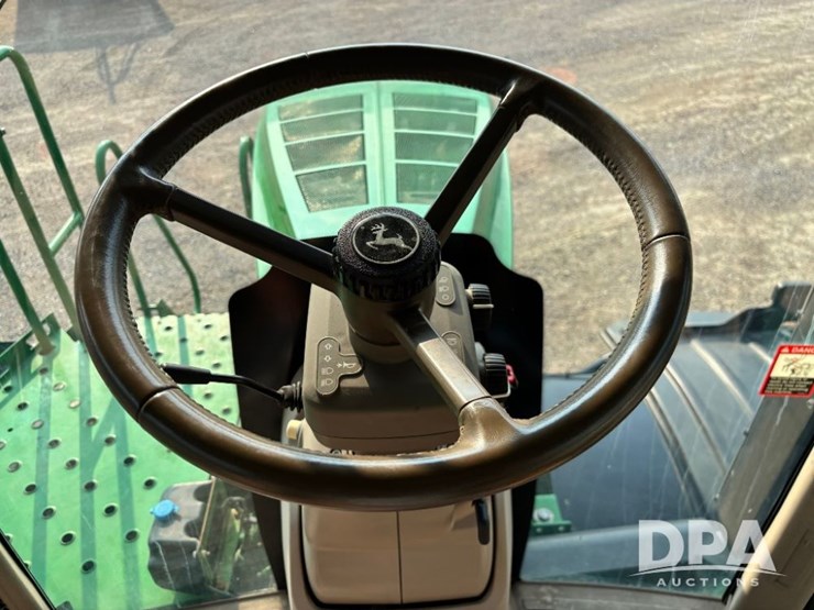 2019-john-deere-f4365-image-88