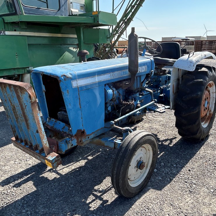 FORD 1900