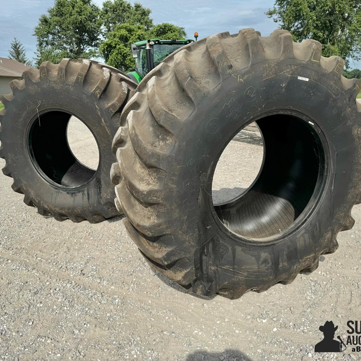 Firestone 30.5LR32 Combine Tires