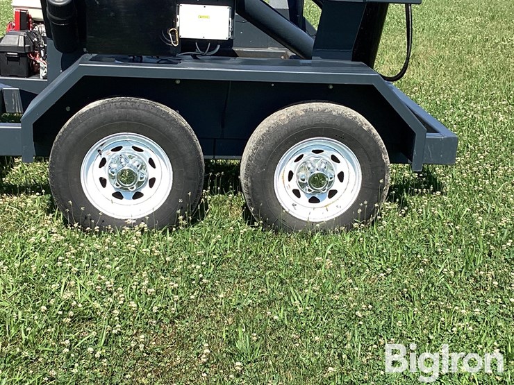 2017-truag-defender2se-image-9
