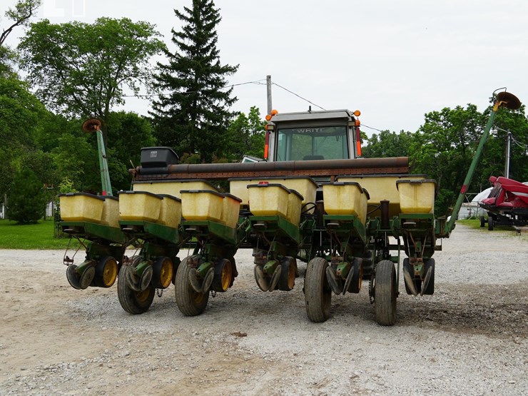 john-deere-7000-image-2