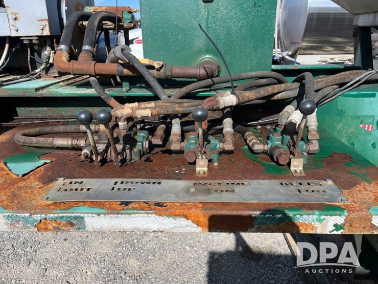 2013-b-b-dry-tender-trailer-(jn2474,-unit-00038)-image-52