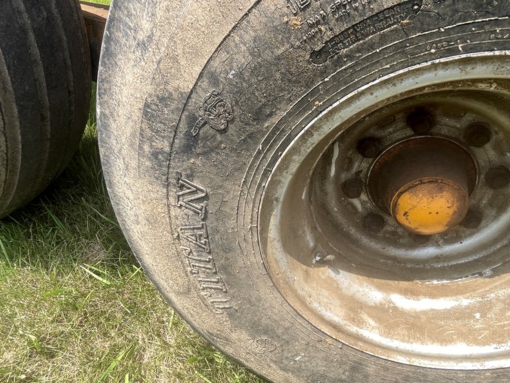 kuhn-knight-8118-image-39