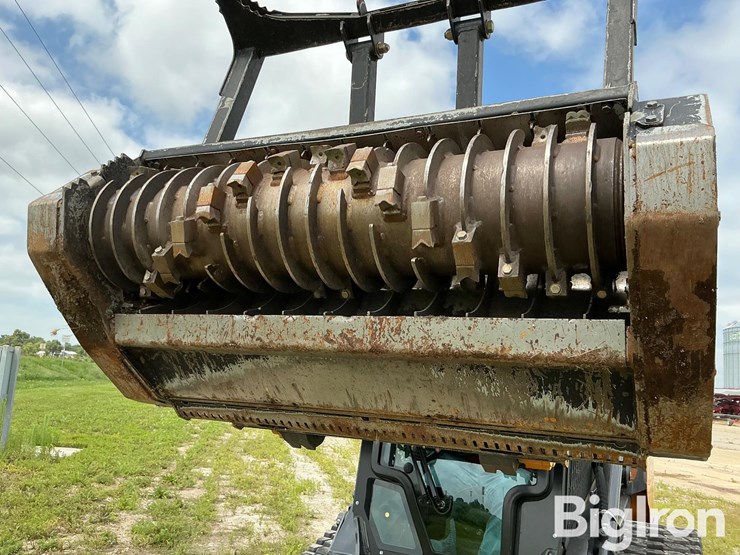 diamond-tree-mulcher-image-17