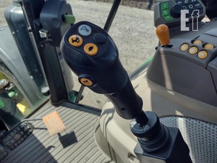 2017-john-deere-5090r-image-8