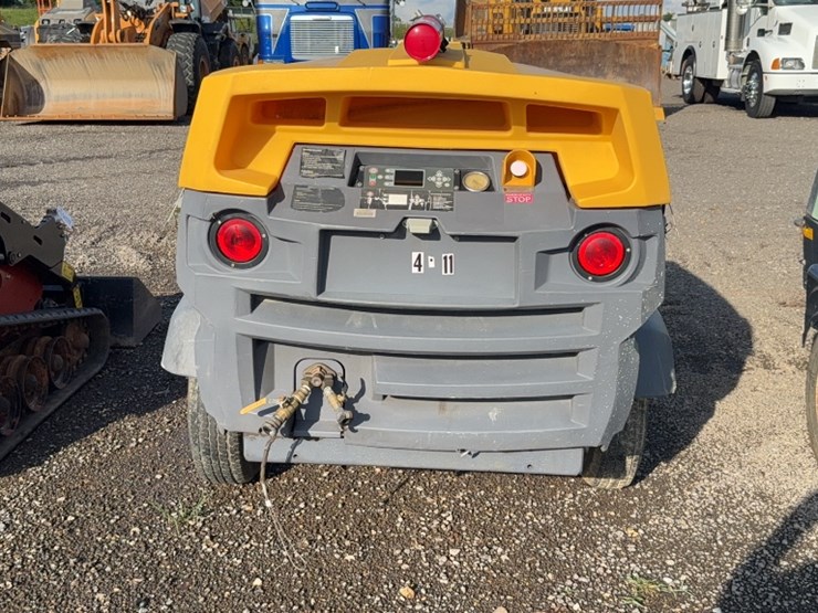 2015-atlas-copco-xas185kd7-image-6