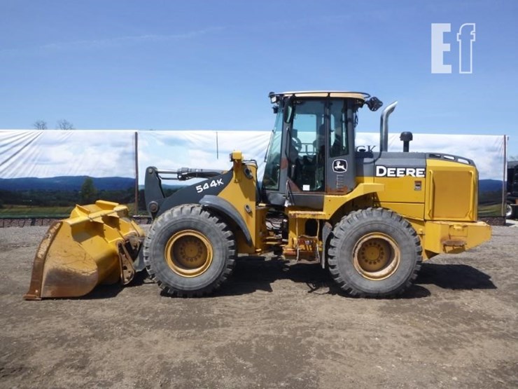 2013-deere-544k-image-1