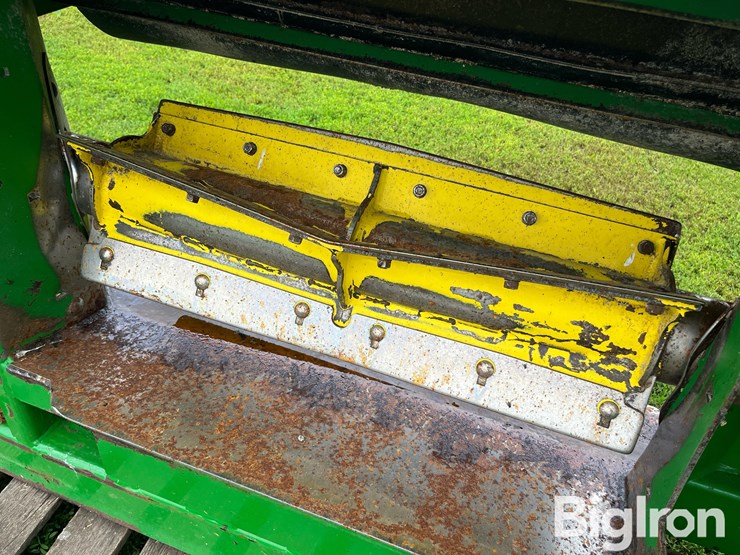 john-deere-6000-image-11