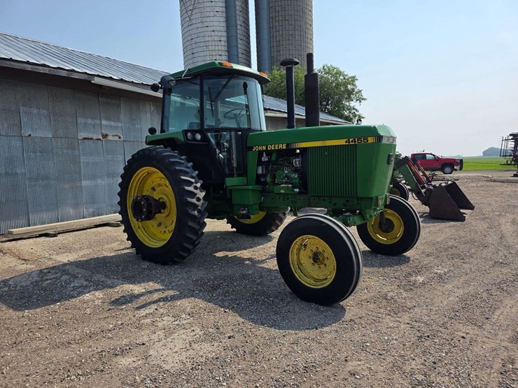 1990-john-deere-4455-image-8