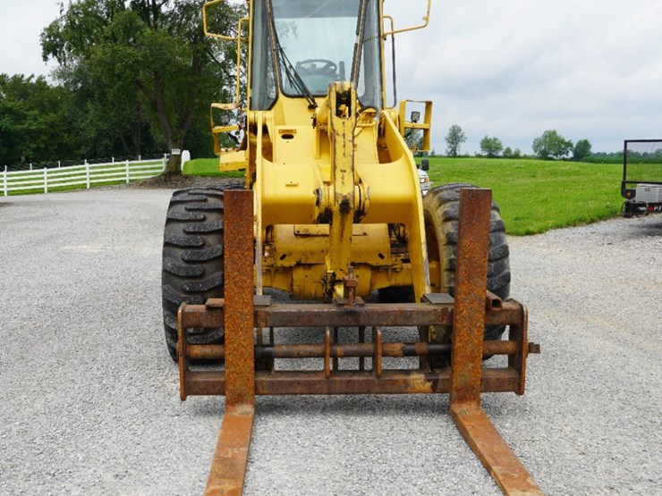 deere-444g-image-4
