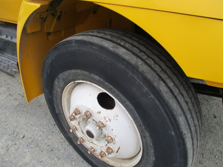2013-international-durastar-4300-image-12