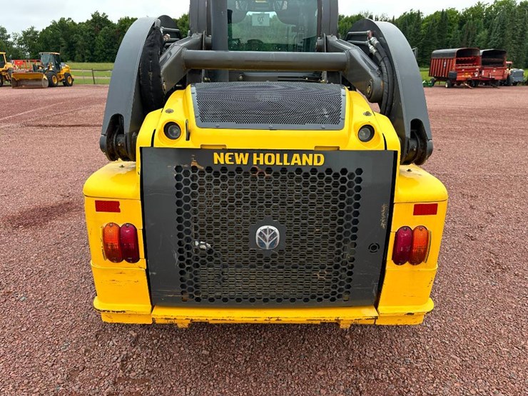 2015-new-holland-c232-image-20