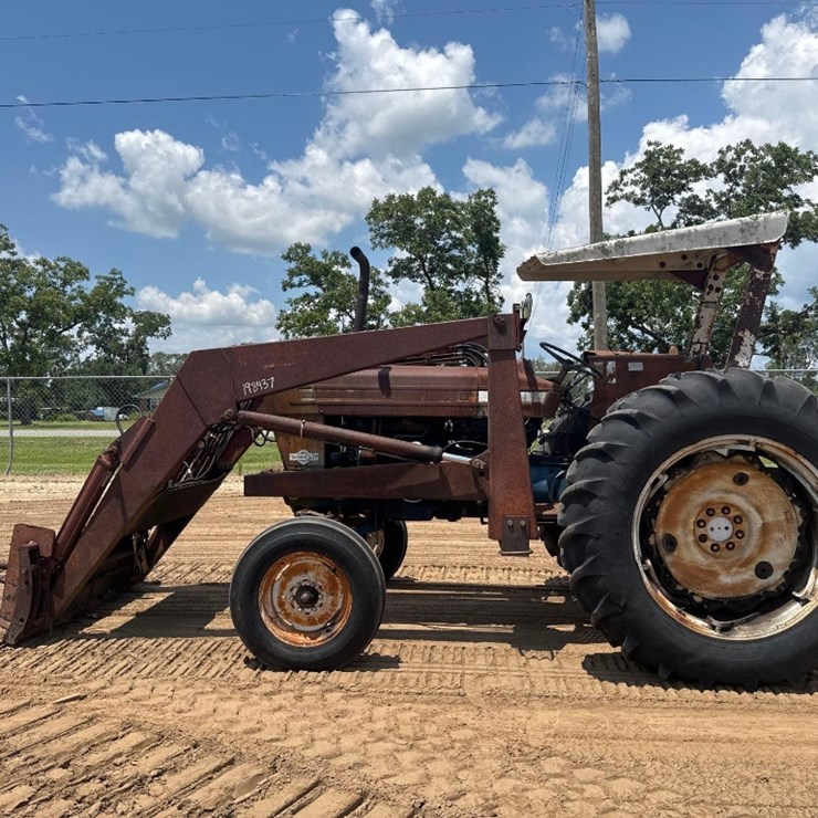 FORD 7600