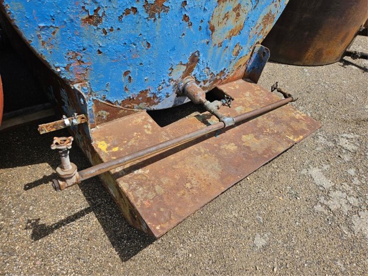 #2562-•-500-gallon-fuel-tank-image-9