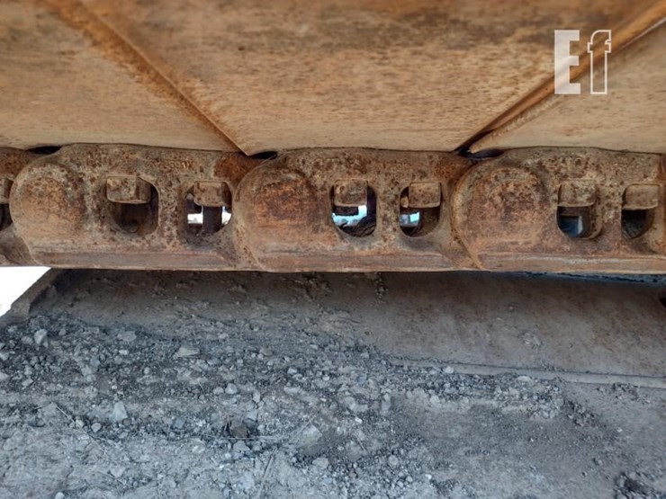 2011-caterpillar-336e-image-39