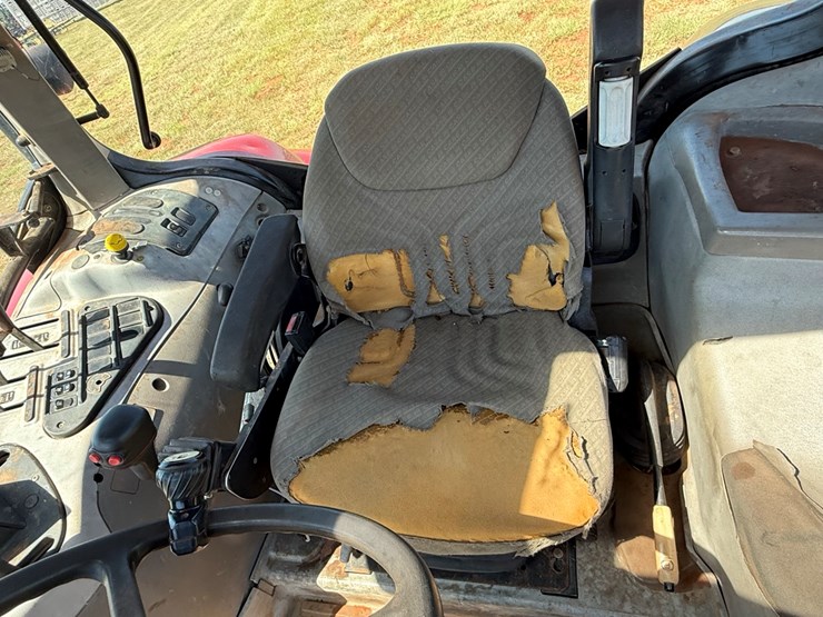 case-ih-mxu115-image-22