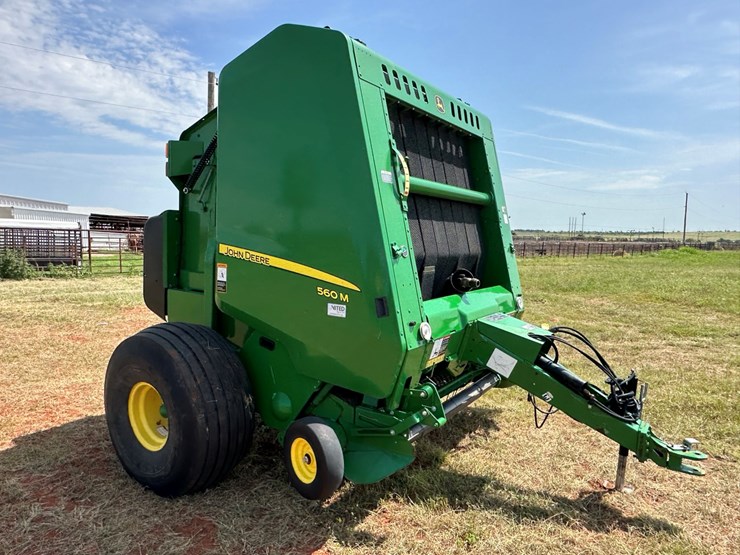 2018-john-deere-560m-image-15