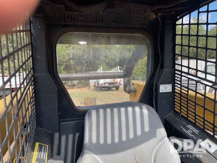 2005-john-deere-317-image-39