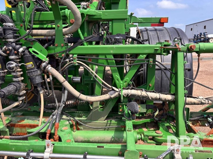 2017-john-deere-r4045-image-98