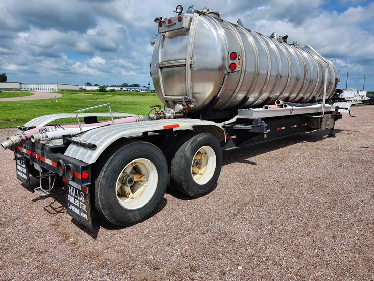 1985-pratt-tanker-trailer-image-3