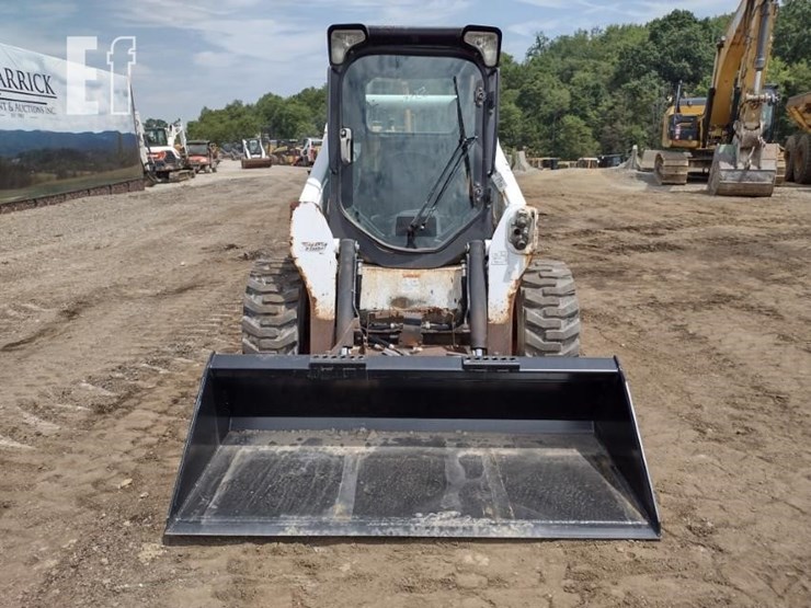 2021-bobcat-s740-image-2