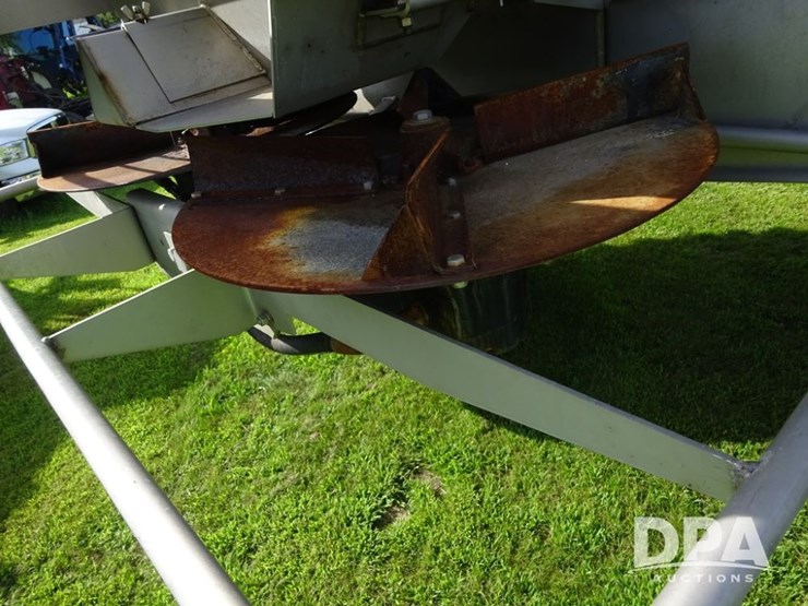 2019-john-deere-r4045-image-61
