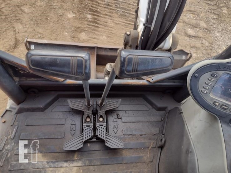 2017-bobcat-e35i-image-7