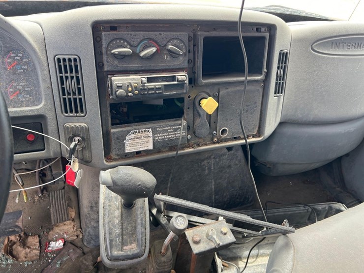2007-international-durastar-4200-image-25