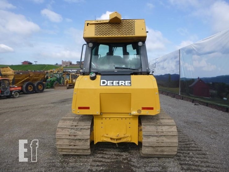 2021-deere-650k-lgp-image-4