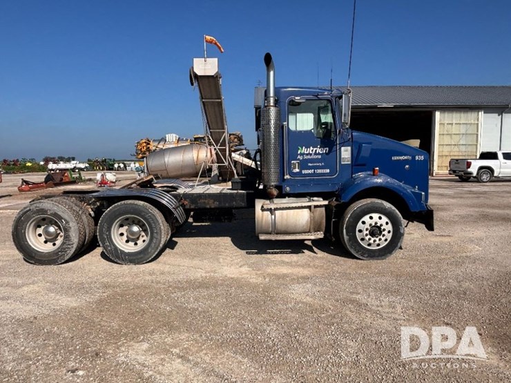 2000-kenworth-t800-image-4