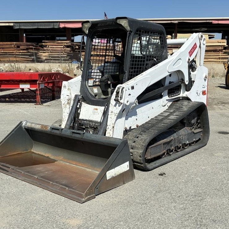 2019 BOBCAT T740