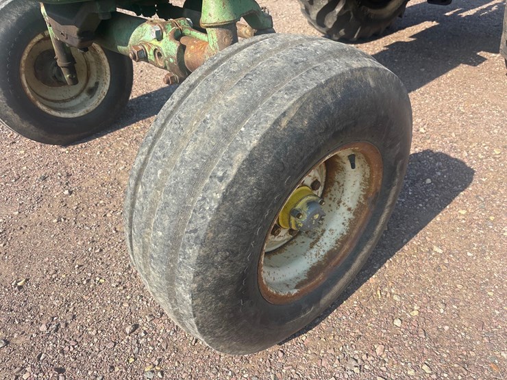 john-deere-4020-image-8