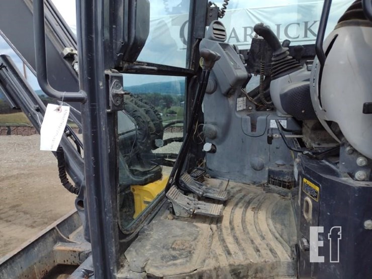 deere-60g-image-14