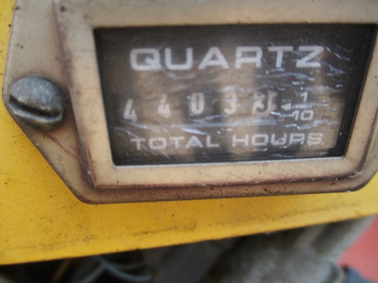 new-holland-545d-image-23