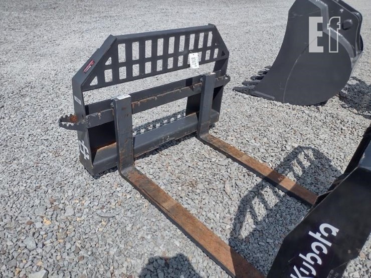 skid-loader-forks-image-2