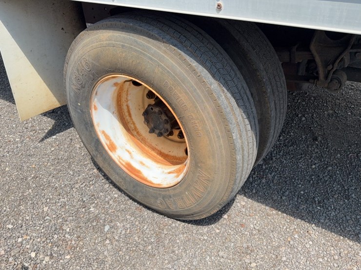 2006-international-durastar-4300-image-5