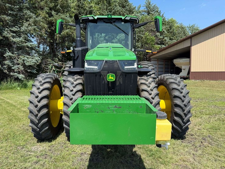 2021-john-deere-8r-340-image-6
