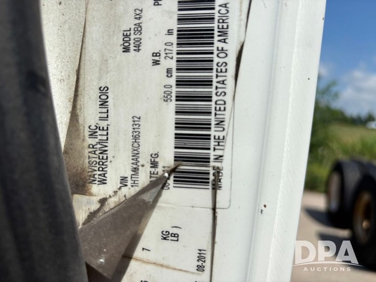 2012-international-durastar-4400-image-49
