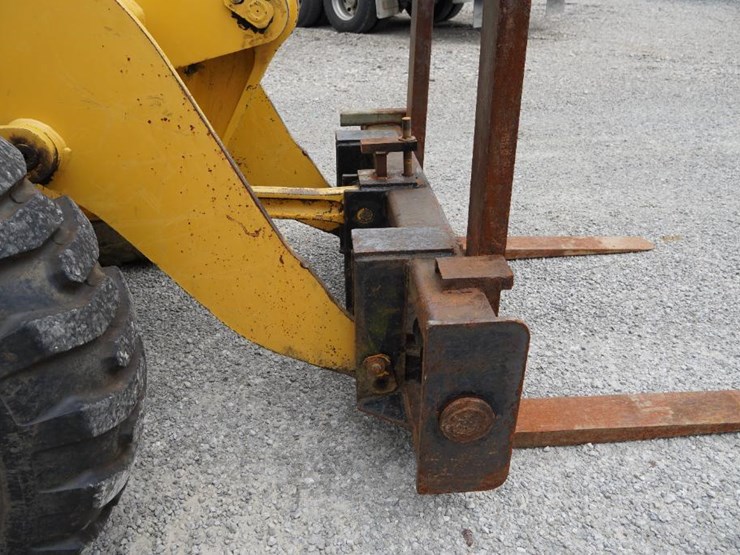 deere-444g-image-66