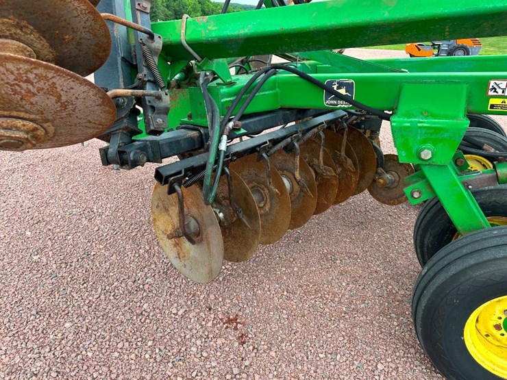 john-deere-630-image-23