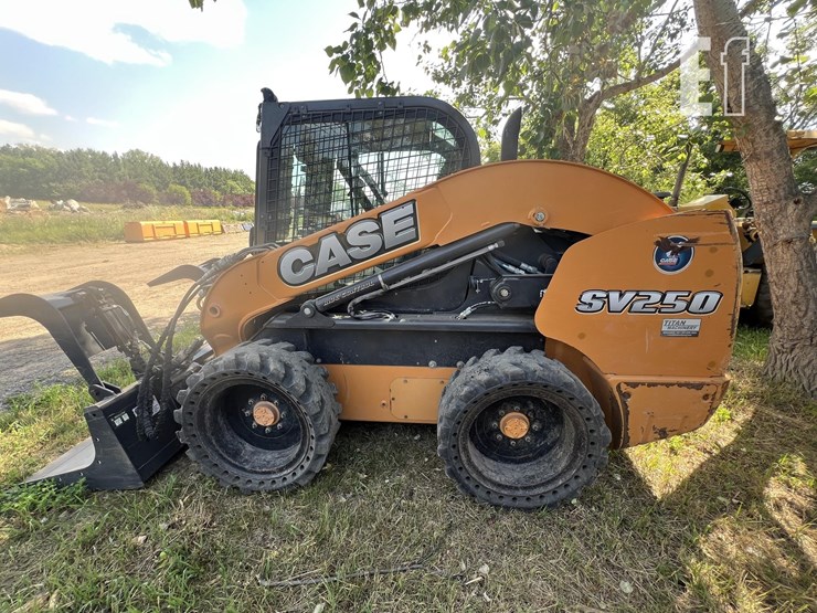 2012-case-sv250-image-9