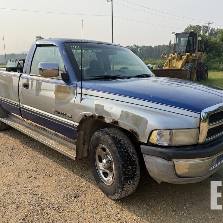 1994 DODGE 1500