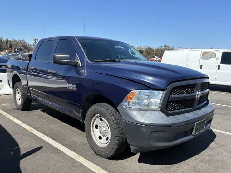2016-dodge-ram-1500-image-4
