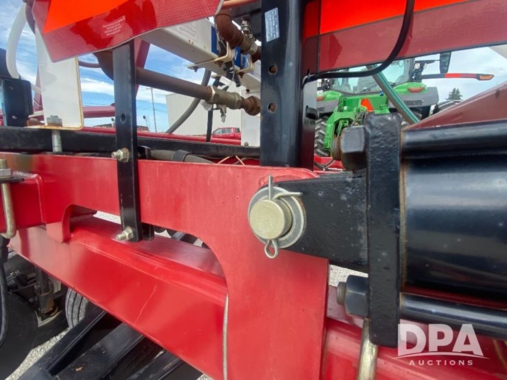 2012-case-ih-nutri-placer-930-image-34