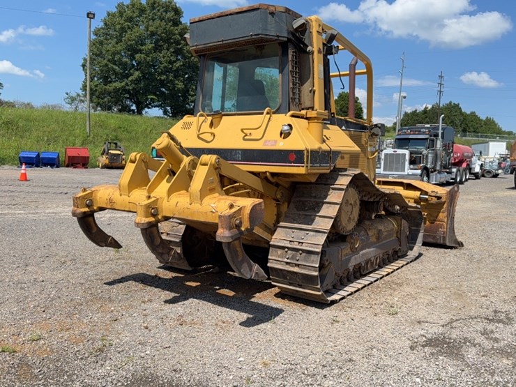 caterpillar-d6m-image-8
