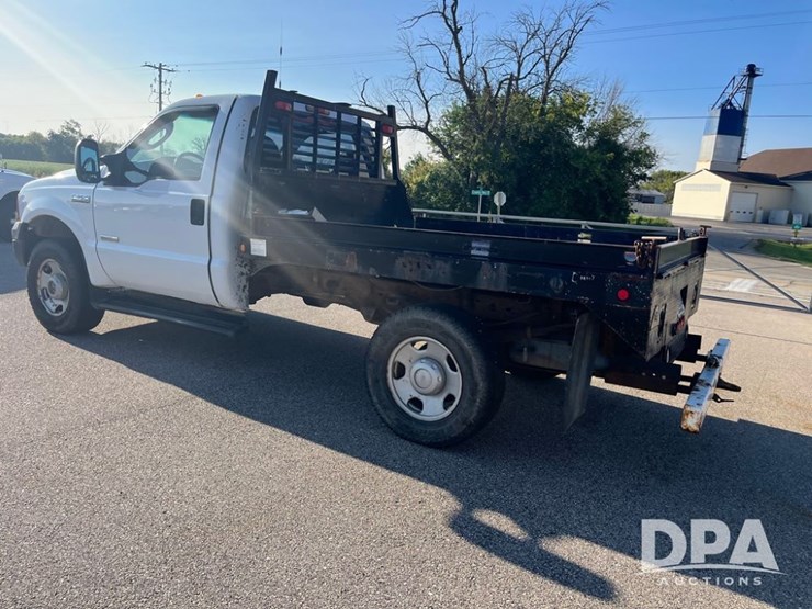 2006-ford-f350-image-16