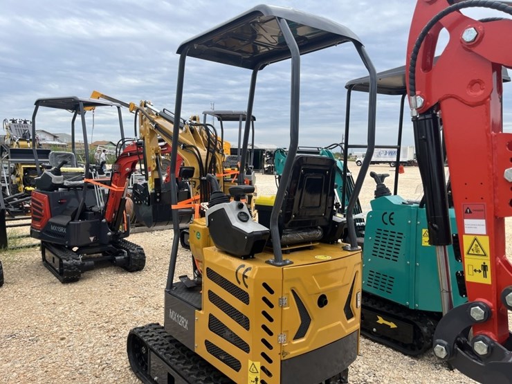 cfg-mx12rx-mini-excavator-image-5